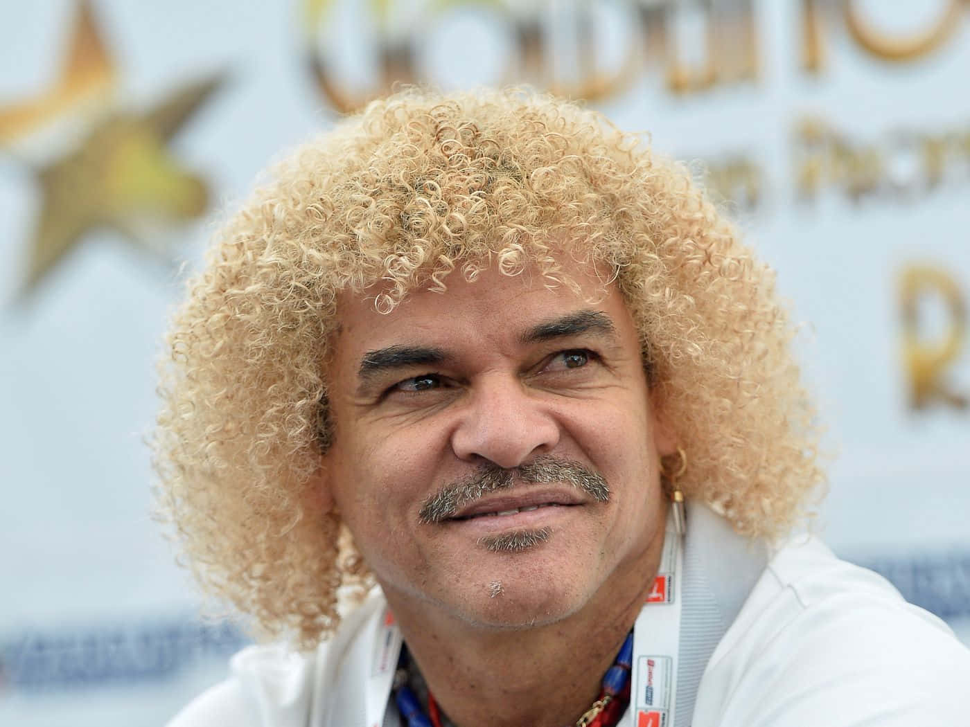 Carlos Valderrama In Conference Wallpaper