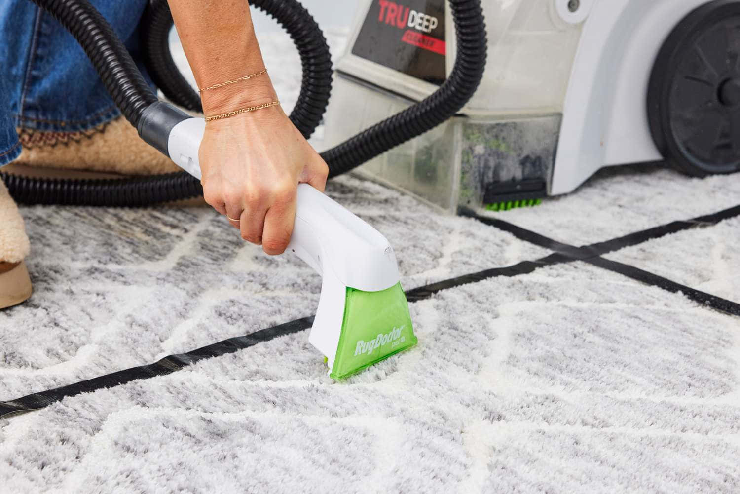 Carpet Cleaning Process Wallpaper