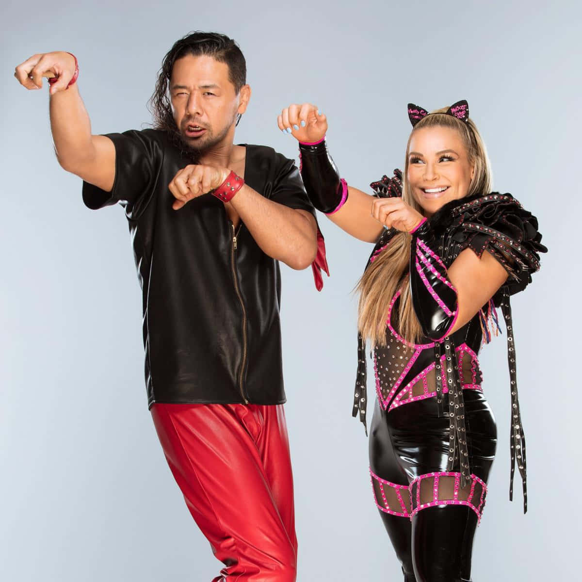 Cat Pose Shinsuke Nakamura With Natalya Wallpaper