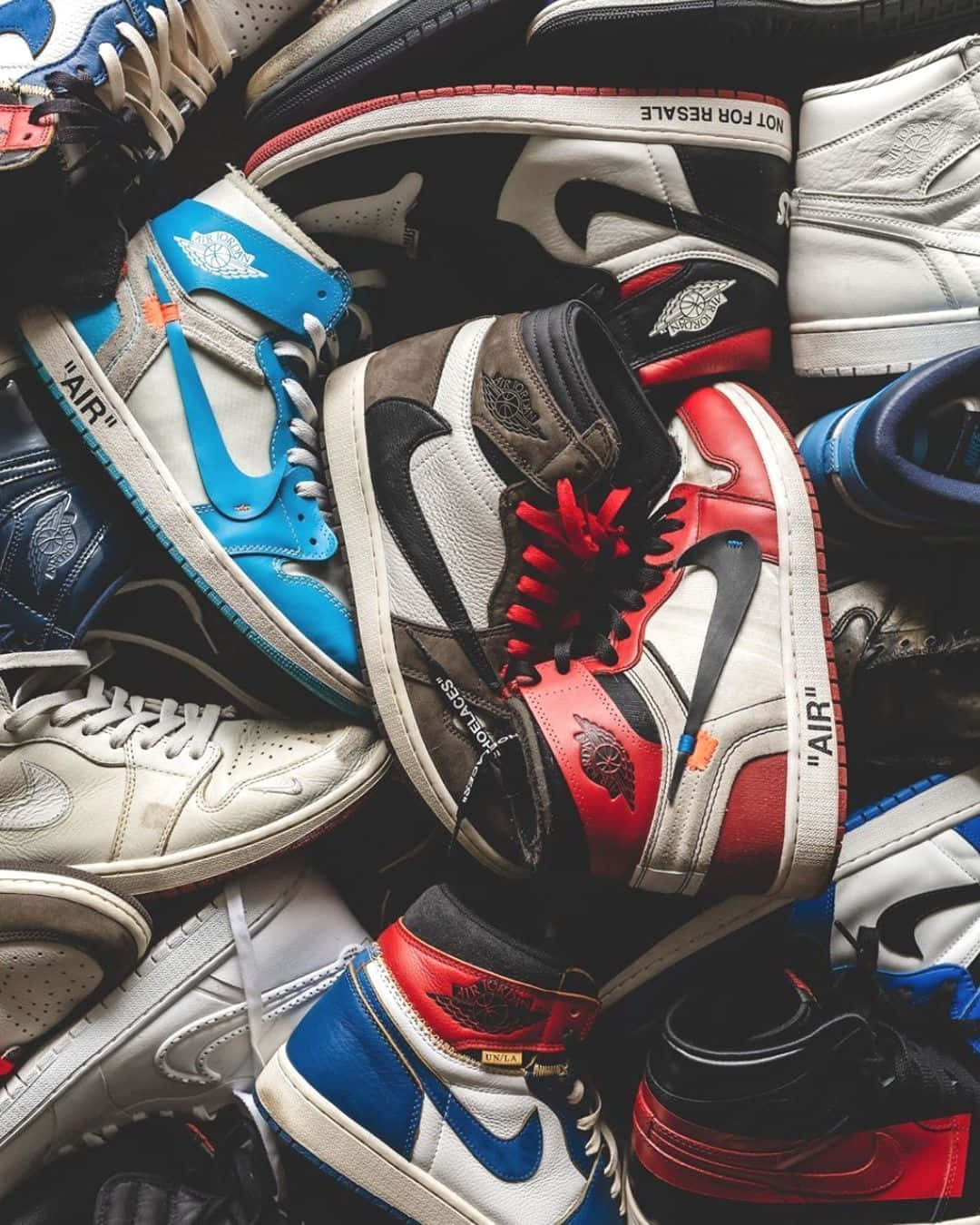 Check Out The Stylish Off White Jordan 1 Sneakers Wallpaper