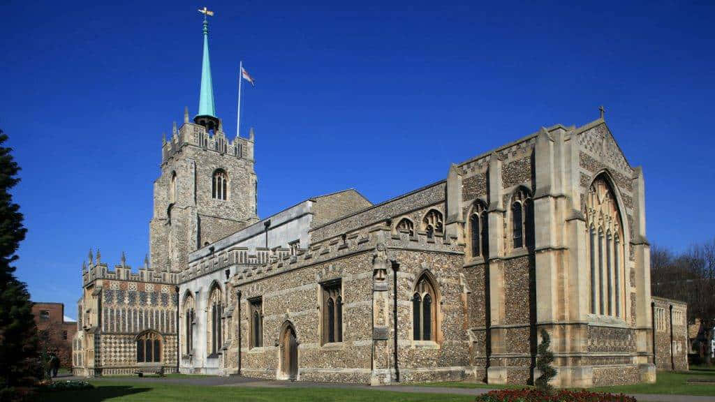 Chelmsford Cathedral Exterior U K Wallpaper