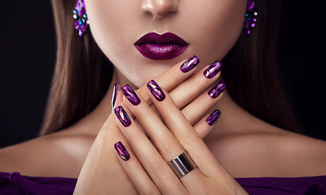 Chic And Trendy Cute Nails Design Wallpaper