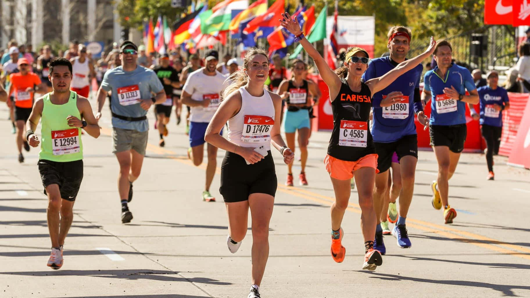 Chicago Marathon Runnersin Action Wallpaper