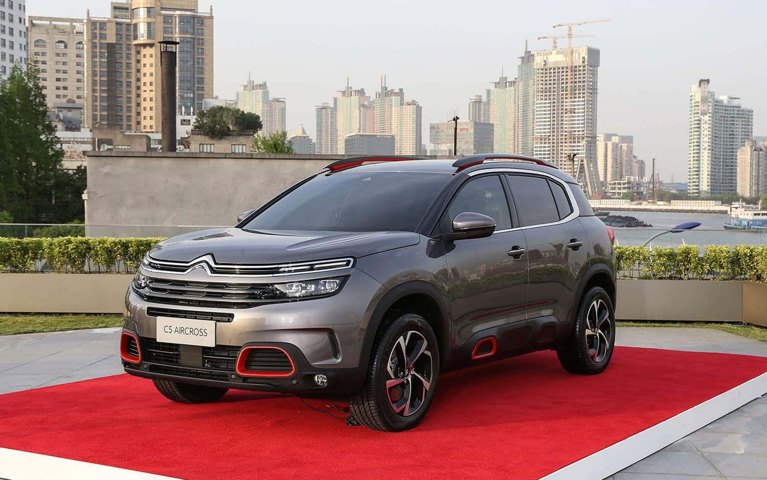 Citroen C5 Aircross In Action Wallpaper