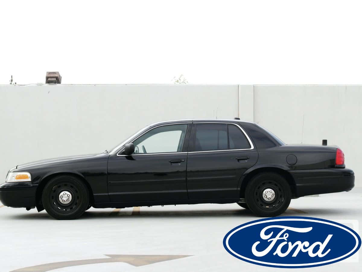 Classic Ford Crown Victoria In Style Wallpaper