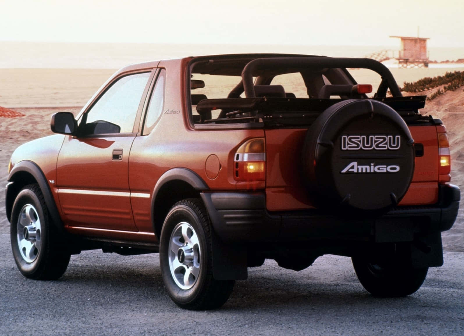 Classic Isuzu Amigo In Pristine Condition Wallpaper