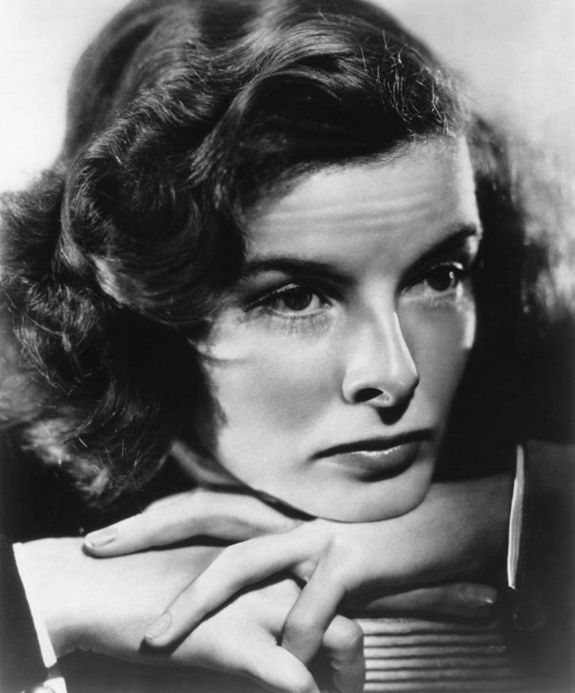 Classic Katharine Hepburn In A Signature Pose Wallpaper