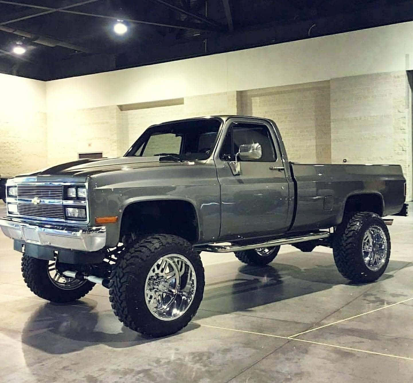 Classic Square Body Chevrolet Truck Lifted Wallpaper