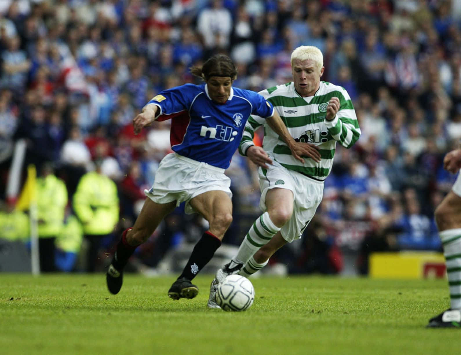 Claudio Caniggia Against Celtic Neil Lennon Wallpaper