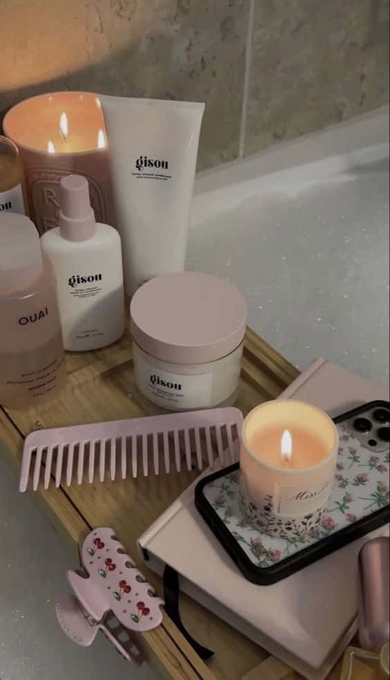 Clean Girl Aesthetic Bath Products Wallpaper