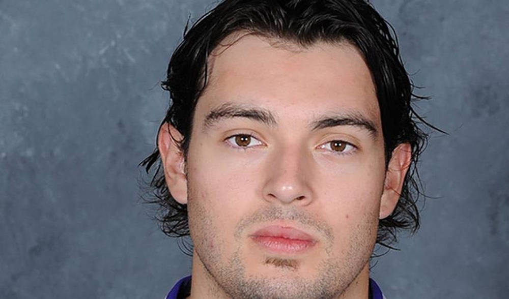 Close Up Fierce Look From Drew Doughty Wallpaper