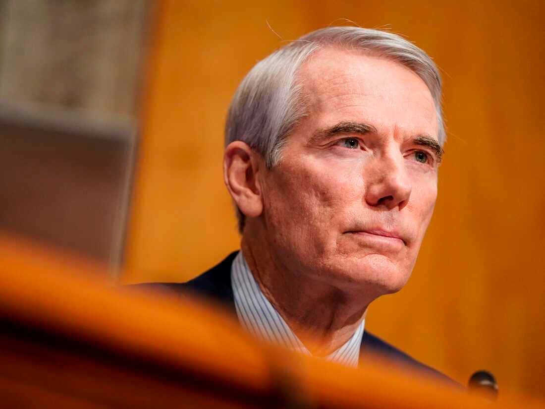 Close-up Low-angle Rob Portman Wallpaper