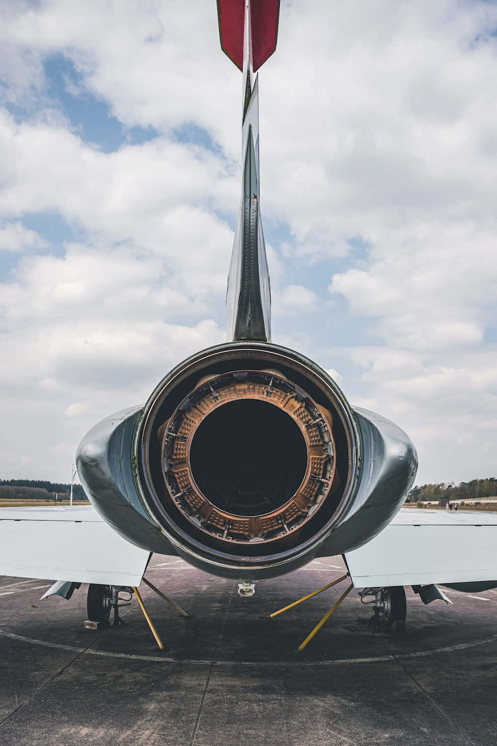 Close-up Of A Powerful Jet Engine Wallpaper