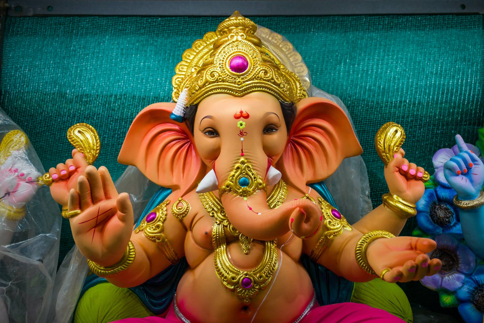 Colorful Vinayaka Figurine Wallpaper