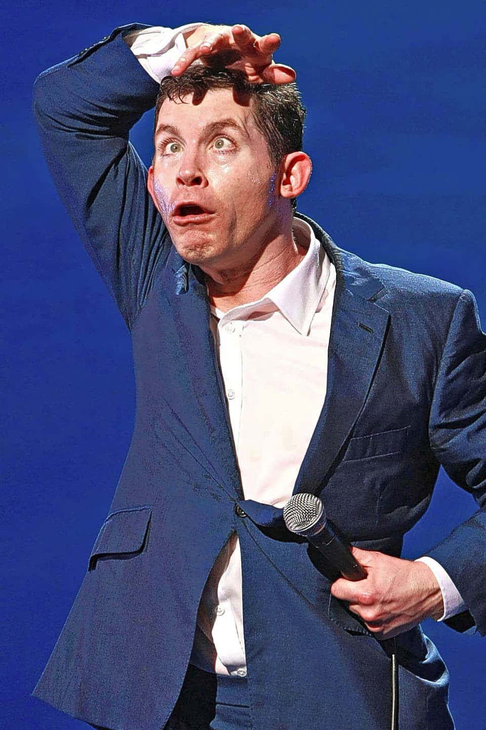 Comedian Lee Evans On Stage Wallpaper