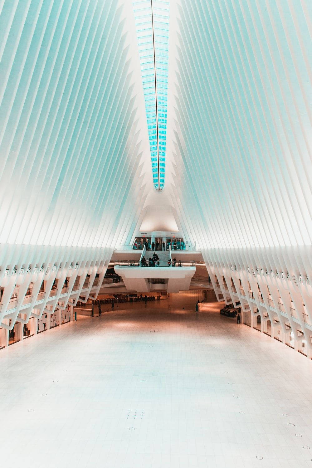 Cool Aesthetic Oculus Transportation Hub Wallpaper