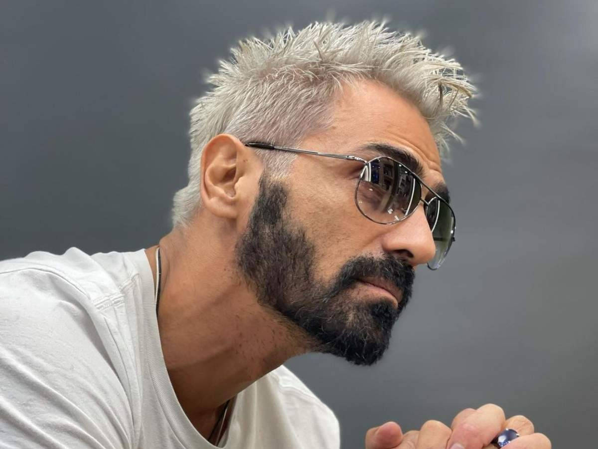 Cool Arjun Rampal With White Hair Wallpaper