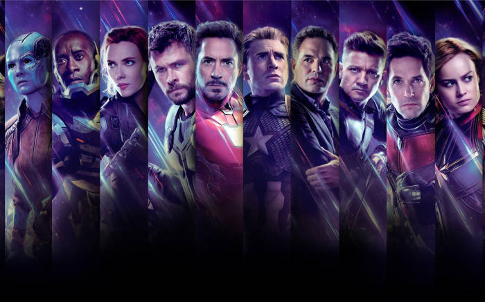 Cool Avengers Side By Side Wallpaper