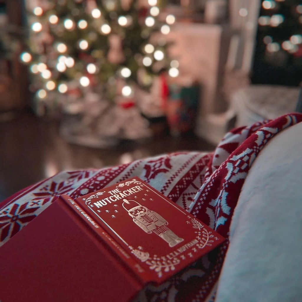 Cozy Christmas Reading Nook Wallpaper