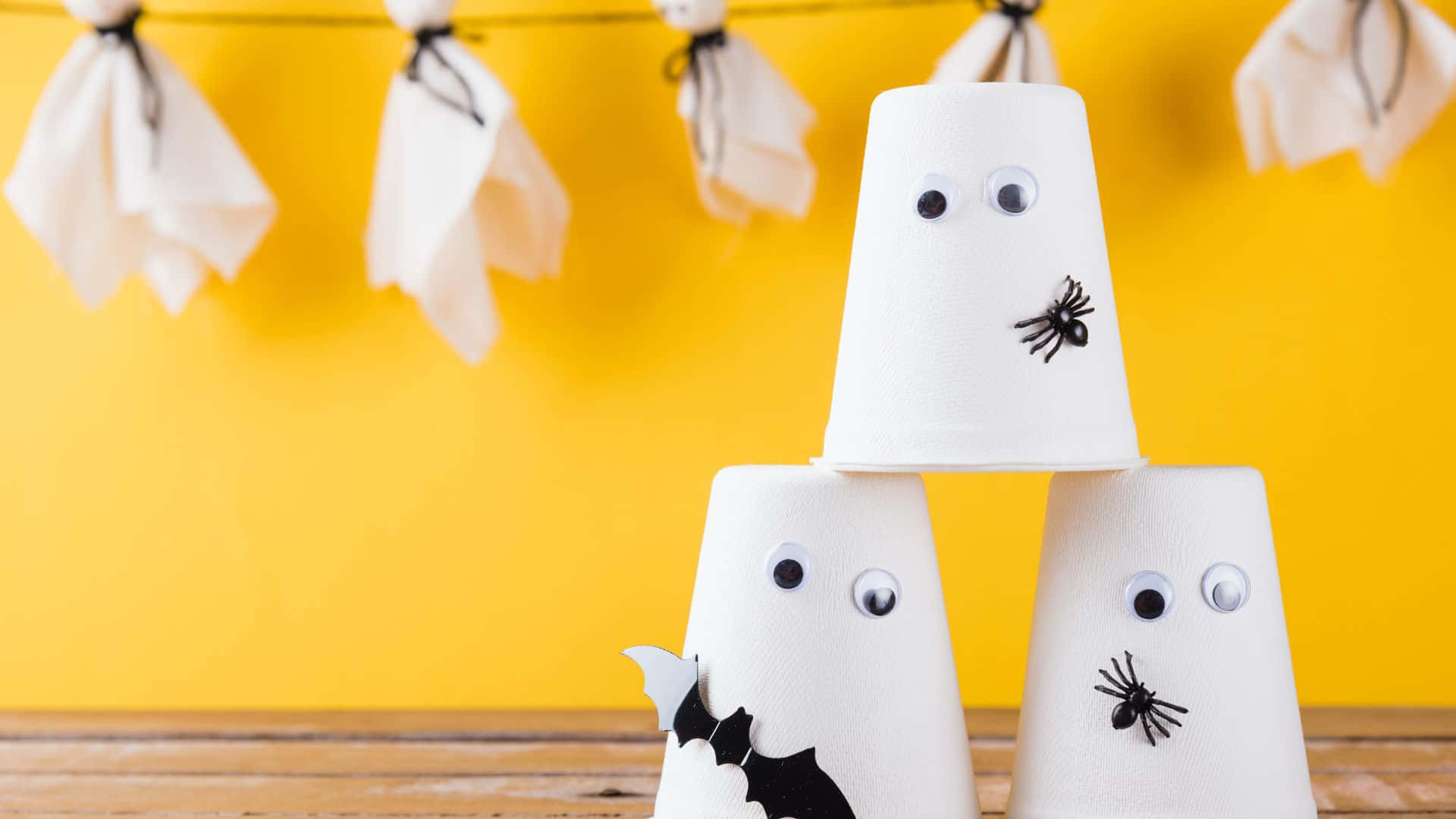 Create Festive Halloween Crafts With These Fun Ideas! Wallpaper