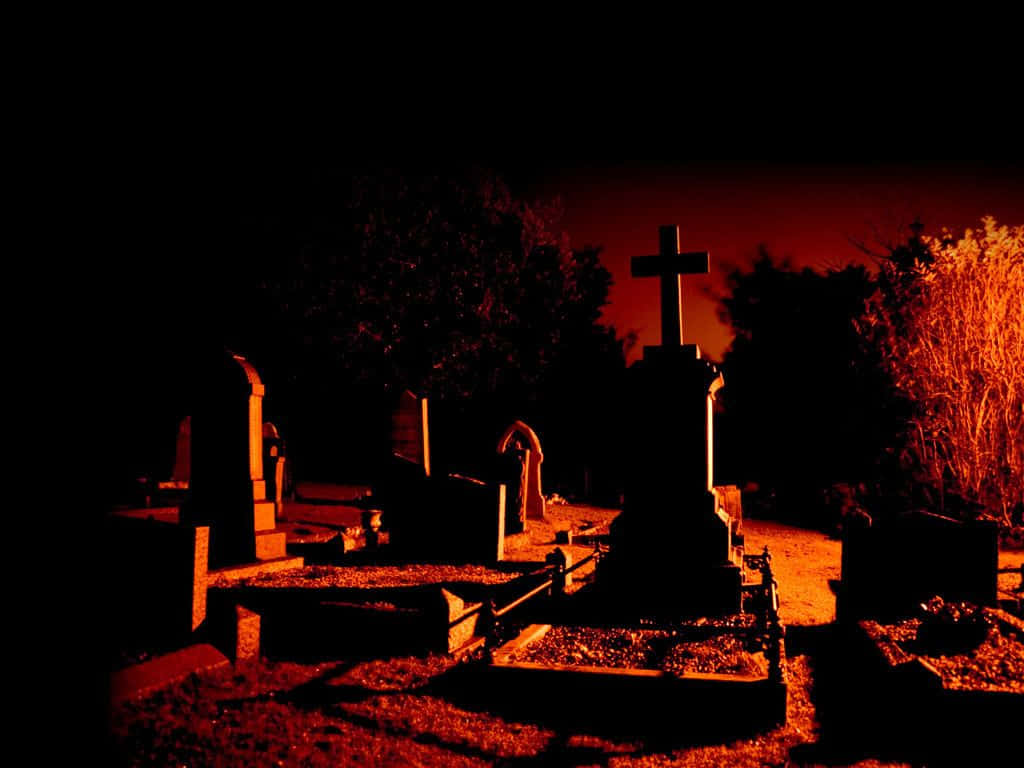 Creepy Halloween Graveyard Wallpaper