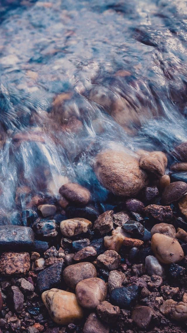 Crisp Brown Pebbles [wallpaper] Wallpaper