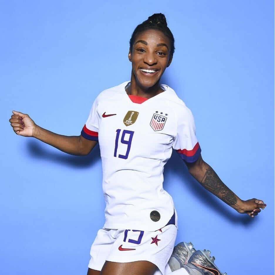 Crystal Dunn - The Fearless Soccer Prodigy Wallpaper