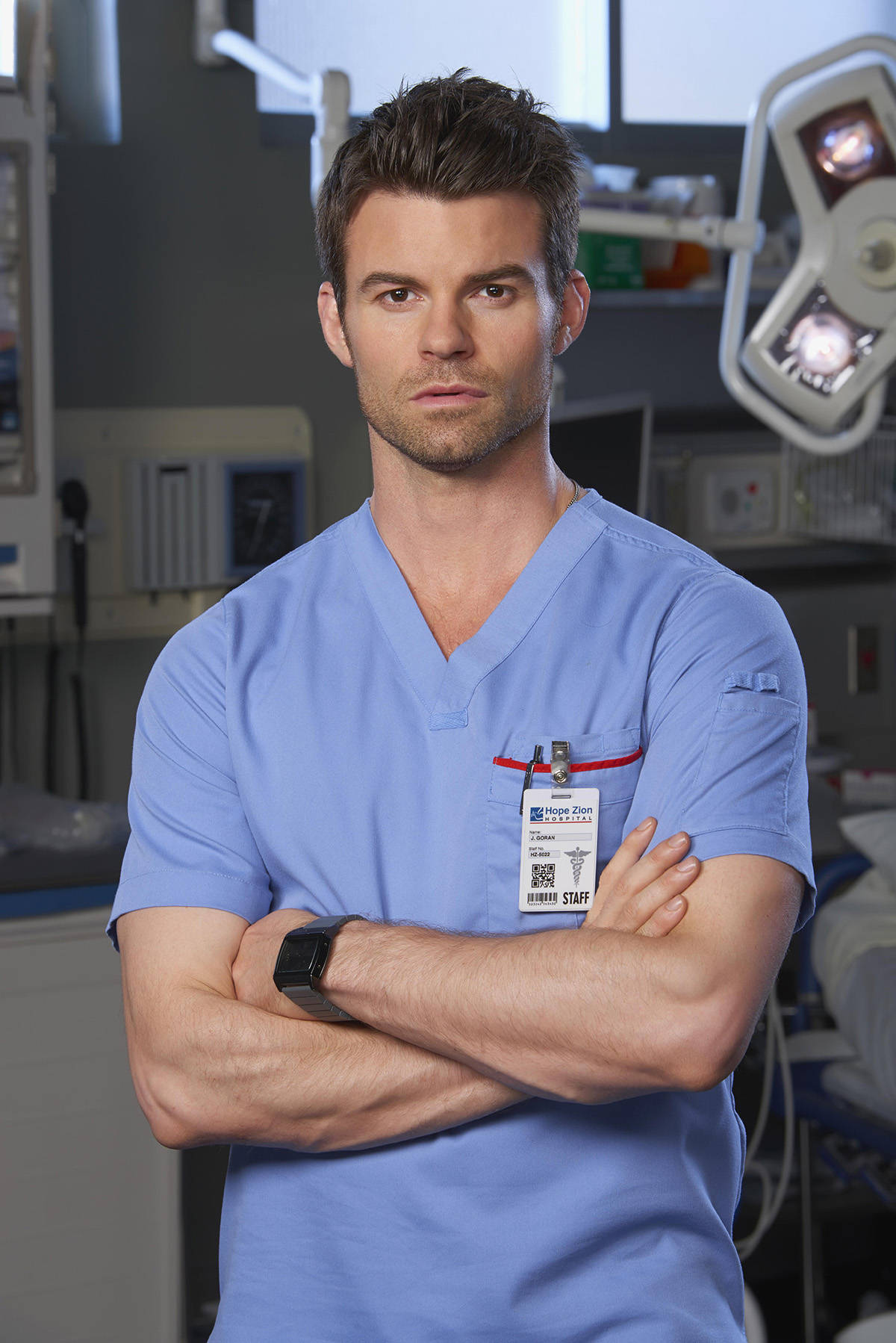 Daniel Gillies As Dr. Joel Goran Wallpaper