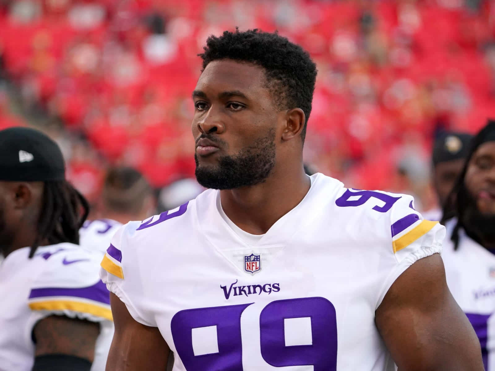 Danielle Hunter Minnesota Vikings Serious Look Wallpaper