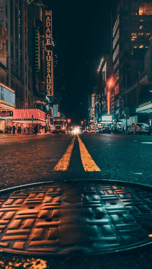 Dark Iphone Aesthetic Street Wallpaper