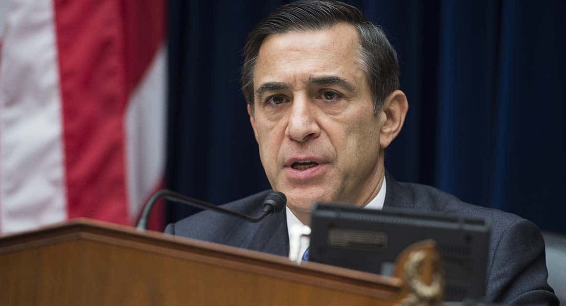 Darrell Issa Speaking Behind Lectern Wallpaper