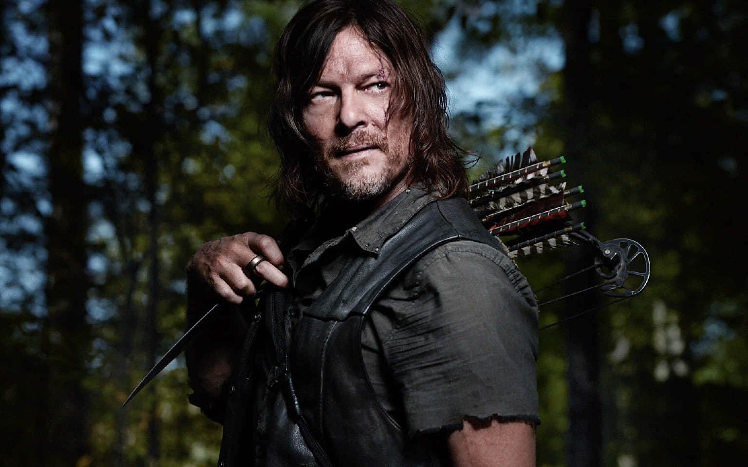 Daryl Dixon Archerinthe Woods.jpg Wallpaper