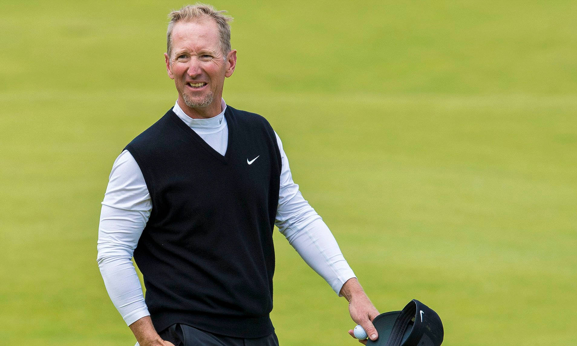 David Duval In Black Nike Top Wallpaper