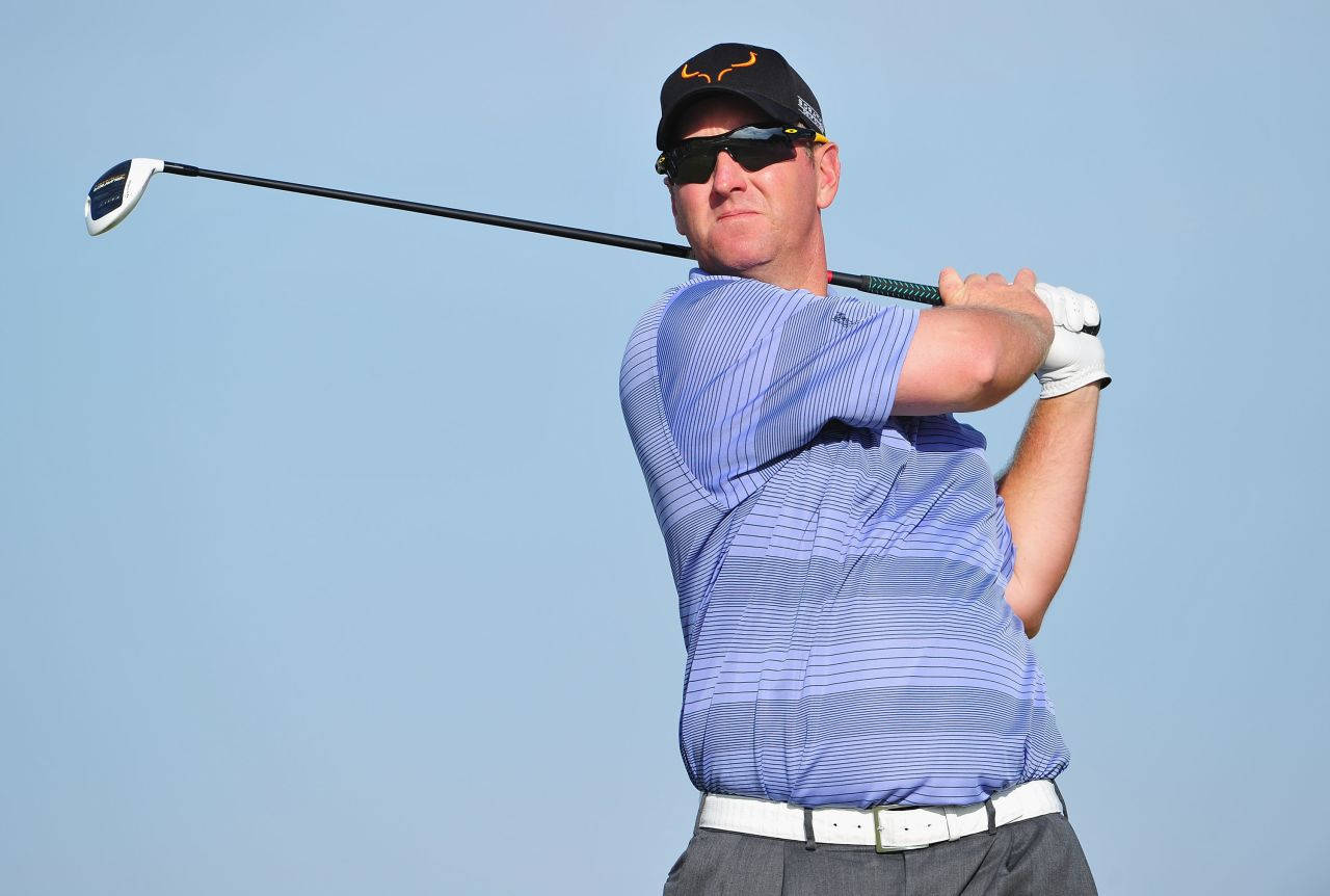 David Duval In Blue-striped Shirt Wallpaper