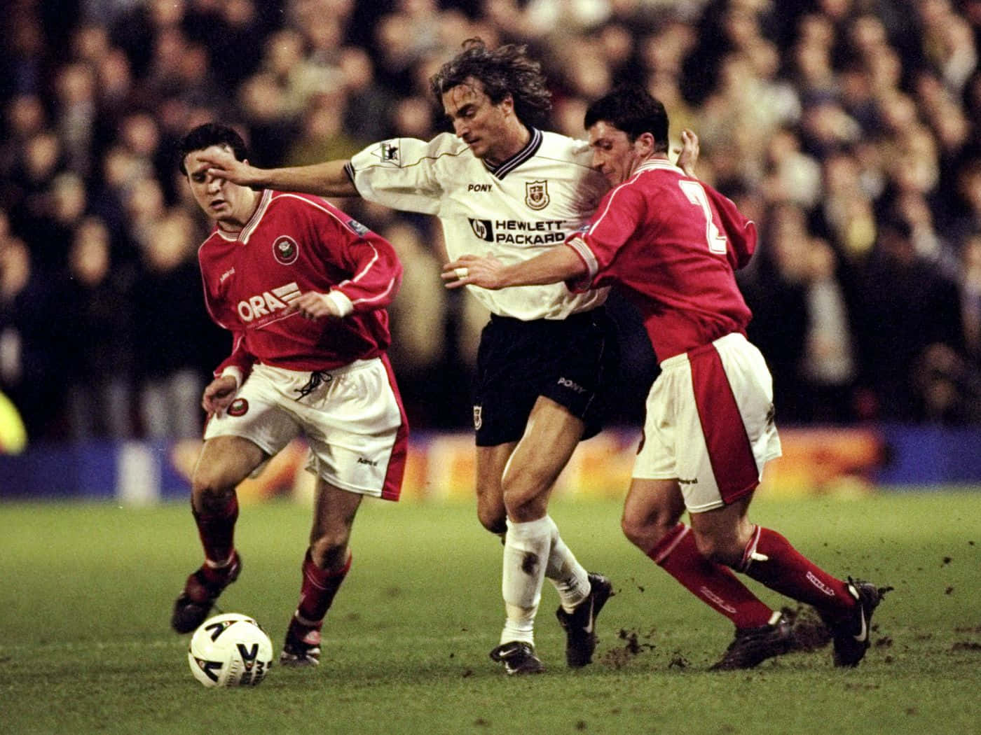 David Ginola Football Players Competition Wallpaper