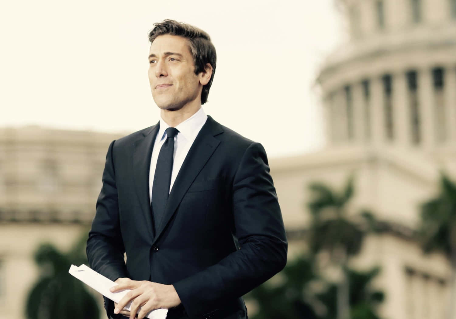 David Muir In Cuba Wallpaper