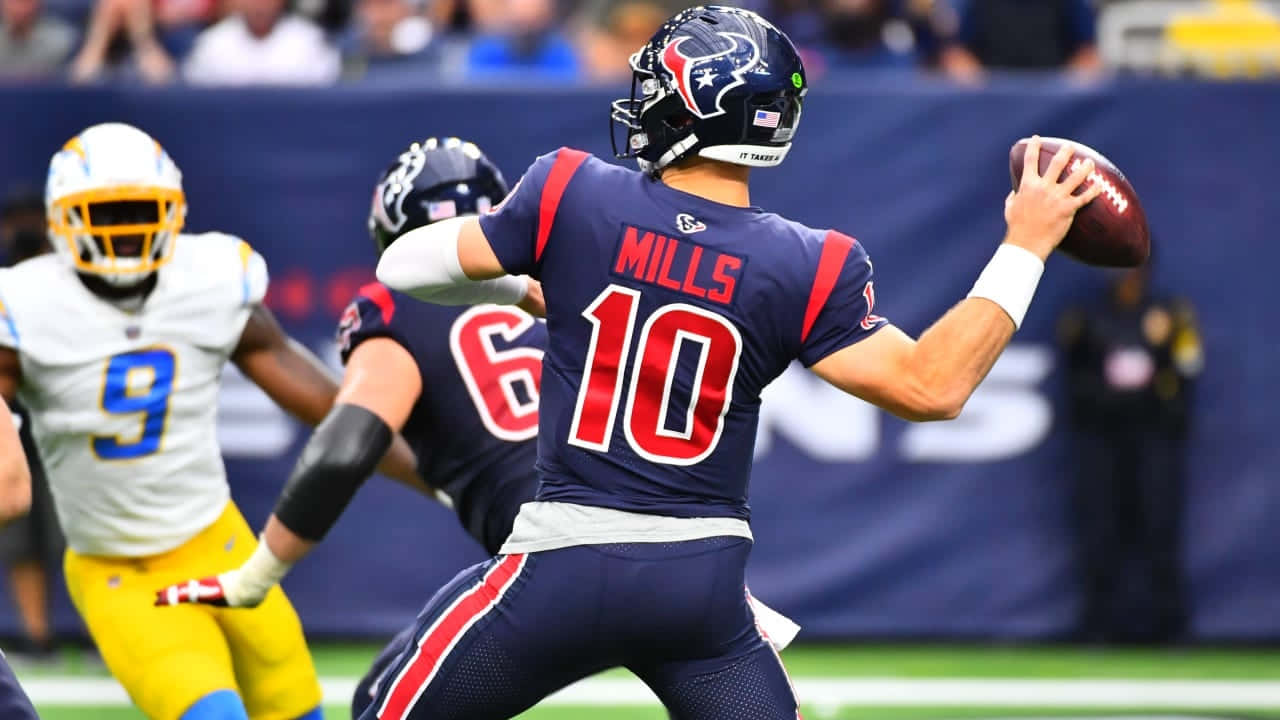 Davis Mills Quarterback Action Wallpaper