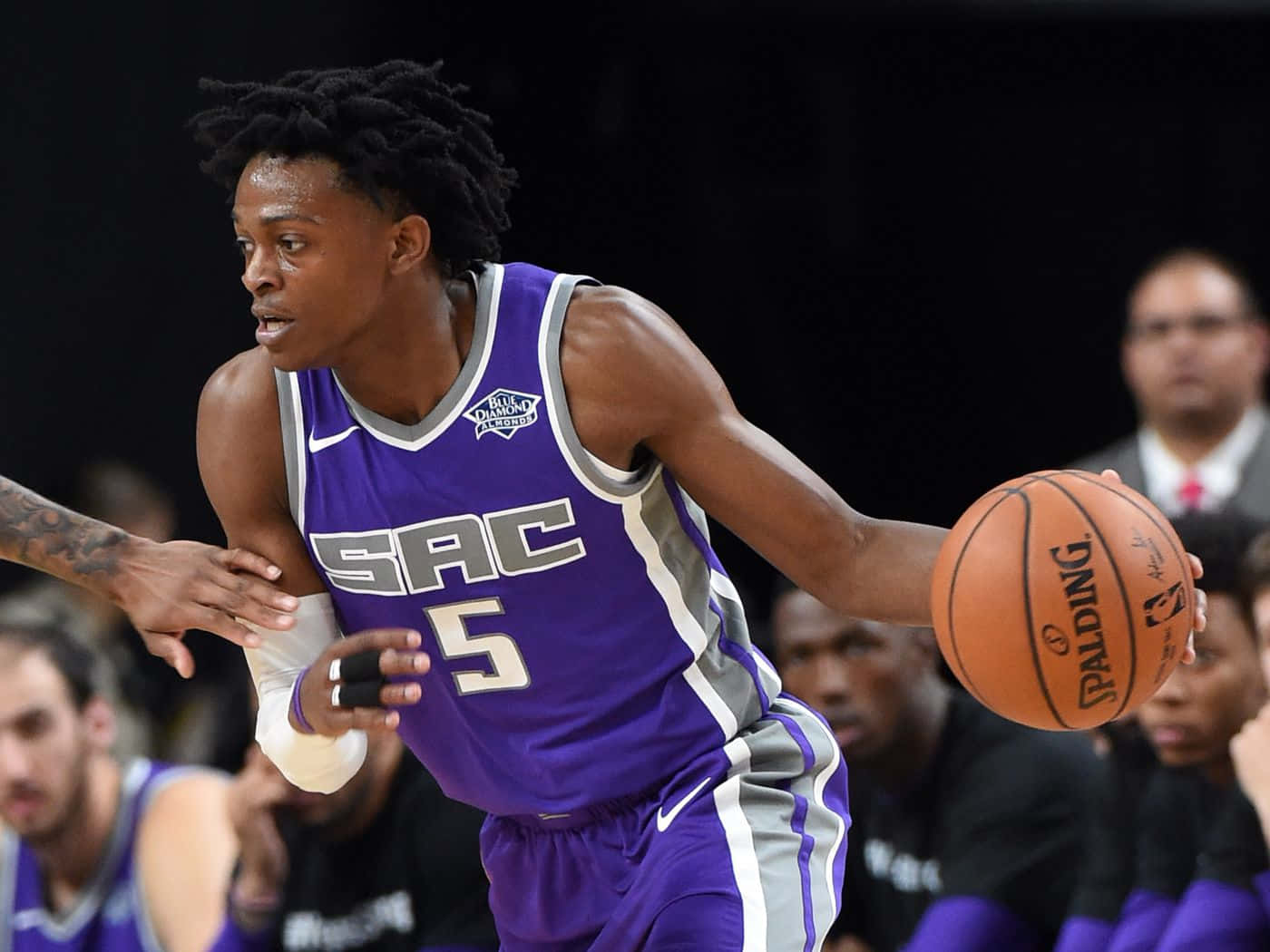 De'aaron Fox Nba Player Wallpaper