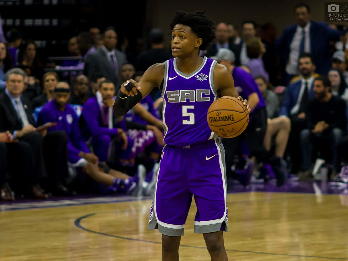 De'aaron Fox Point Guard Nba Wallpaper