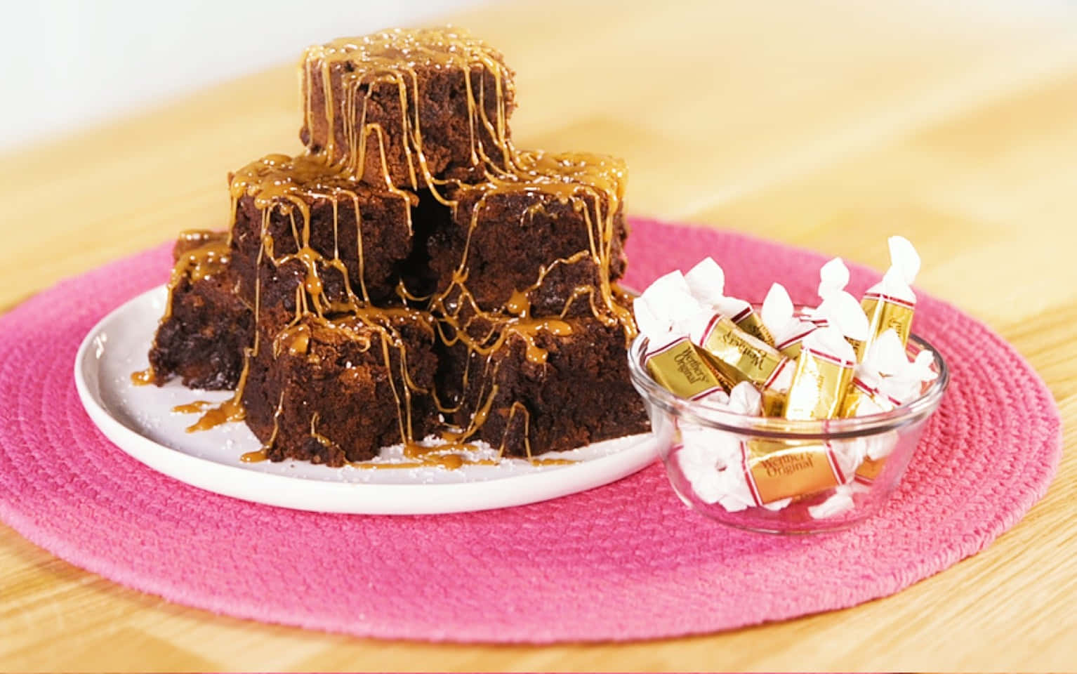 Decadent Caramel Brownie Delight Wallpaper