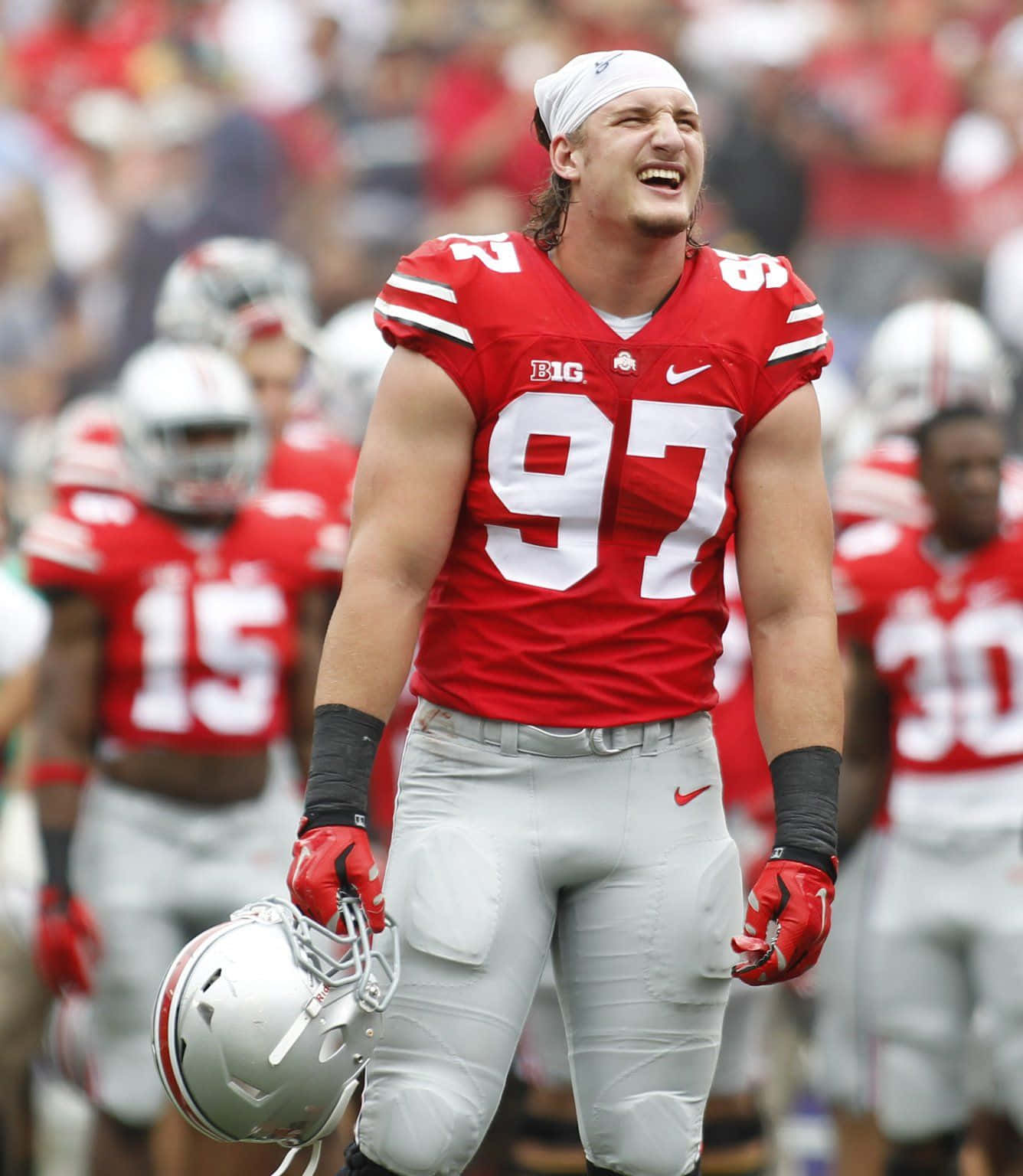 Defensive End Nick Bosa Wallpaper