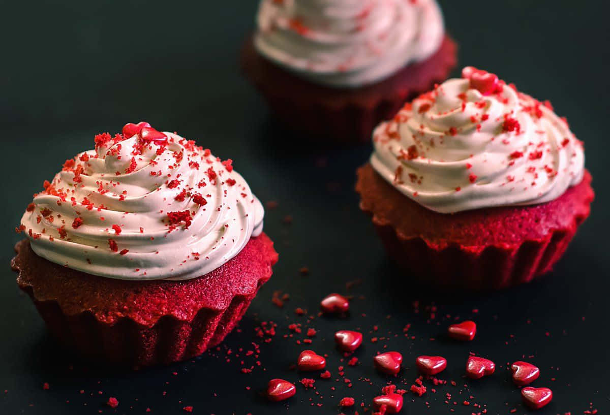 Delectable Red Velvet Cake With Cream Cheese Frosting Wallpaper