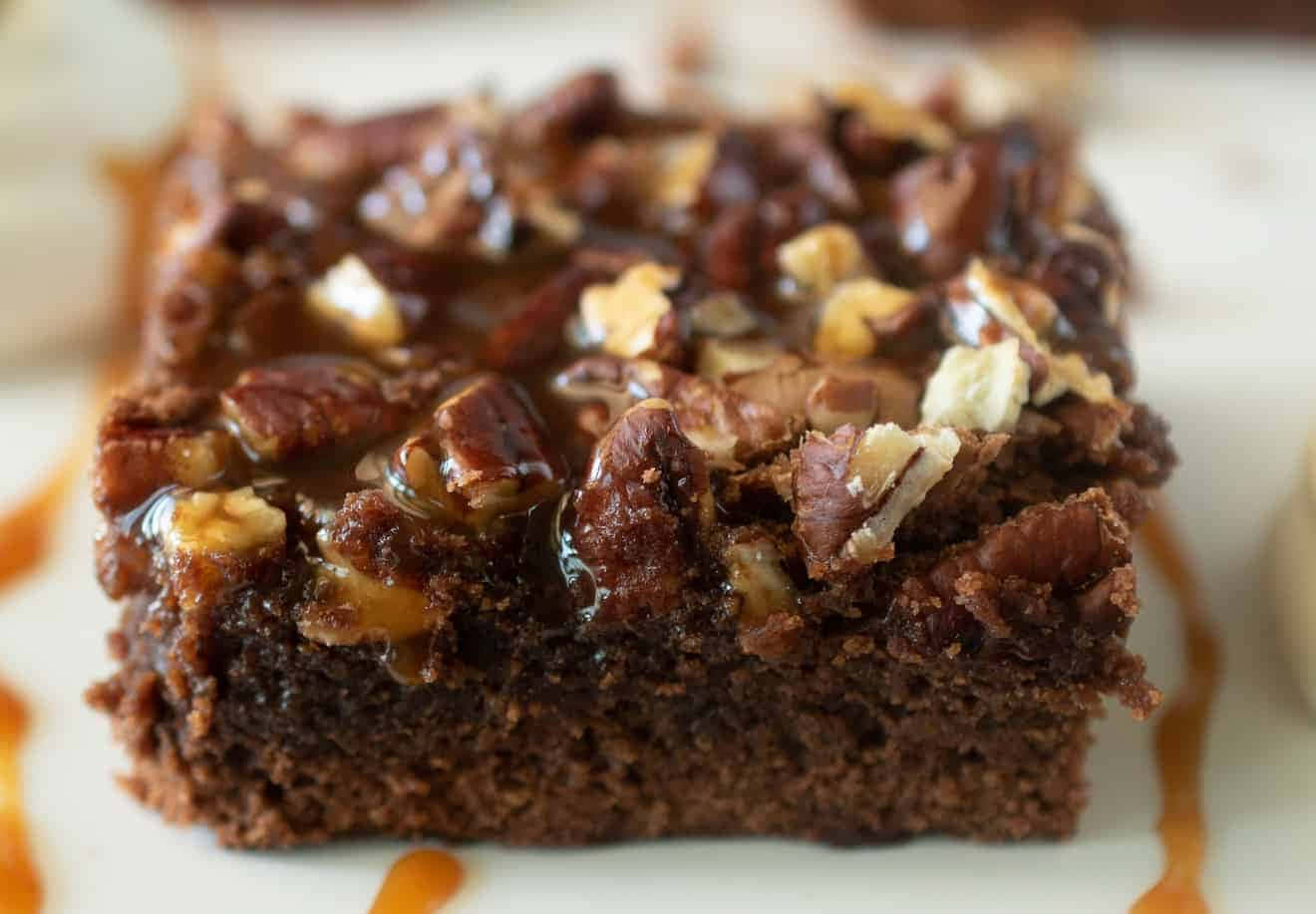 Delicious Caramel Brownie Temptation Wallpaper