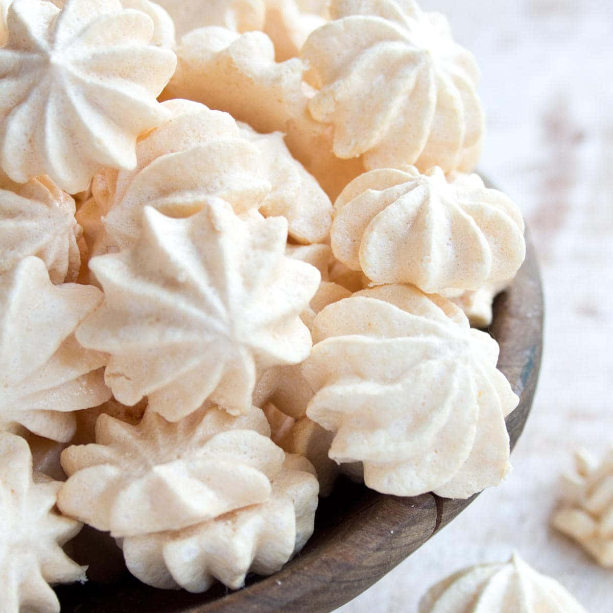 Delicious Meringue Desert Wallpaper