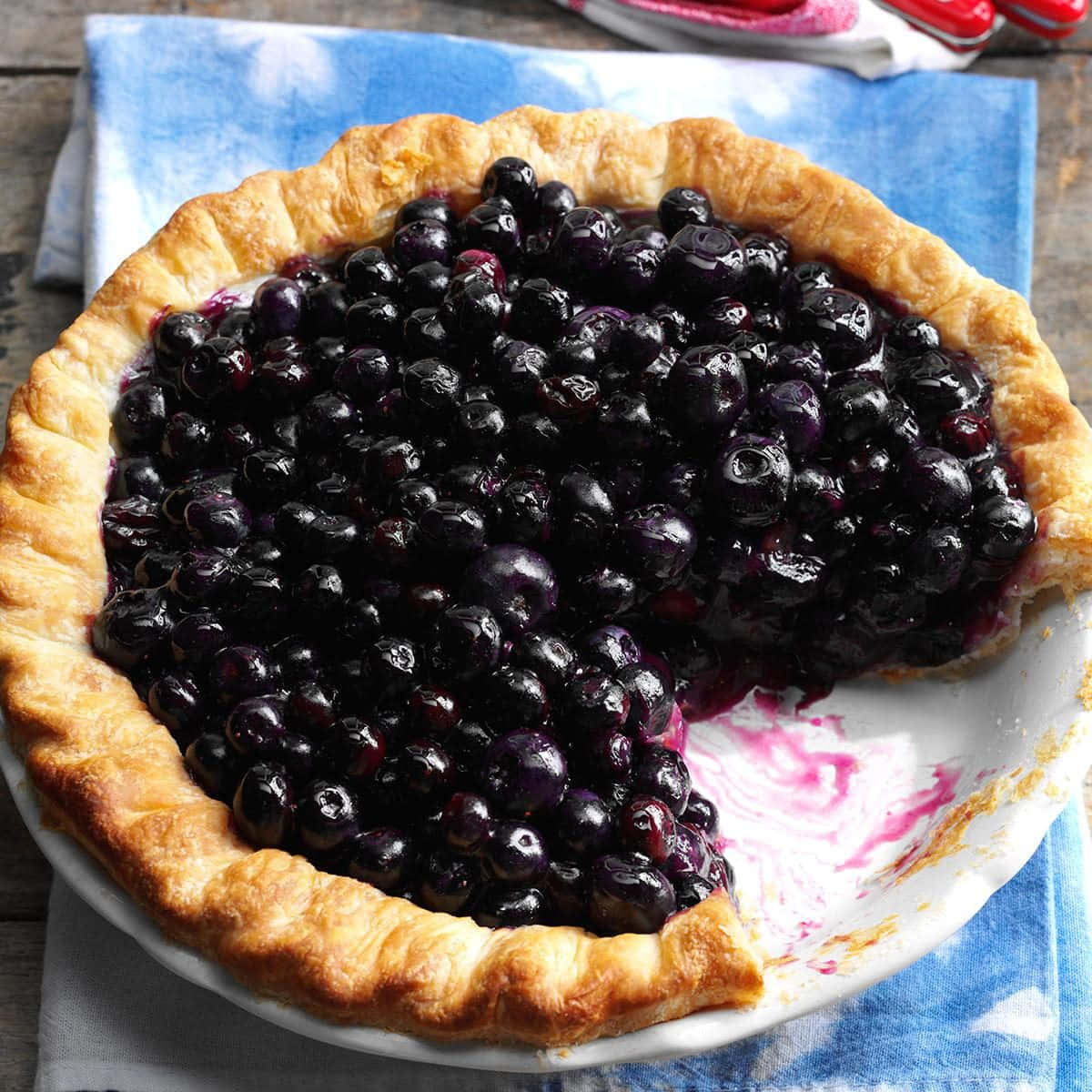 Deliciously Sweet And Flaky Blueberry Pie Wallpaper