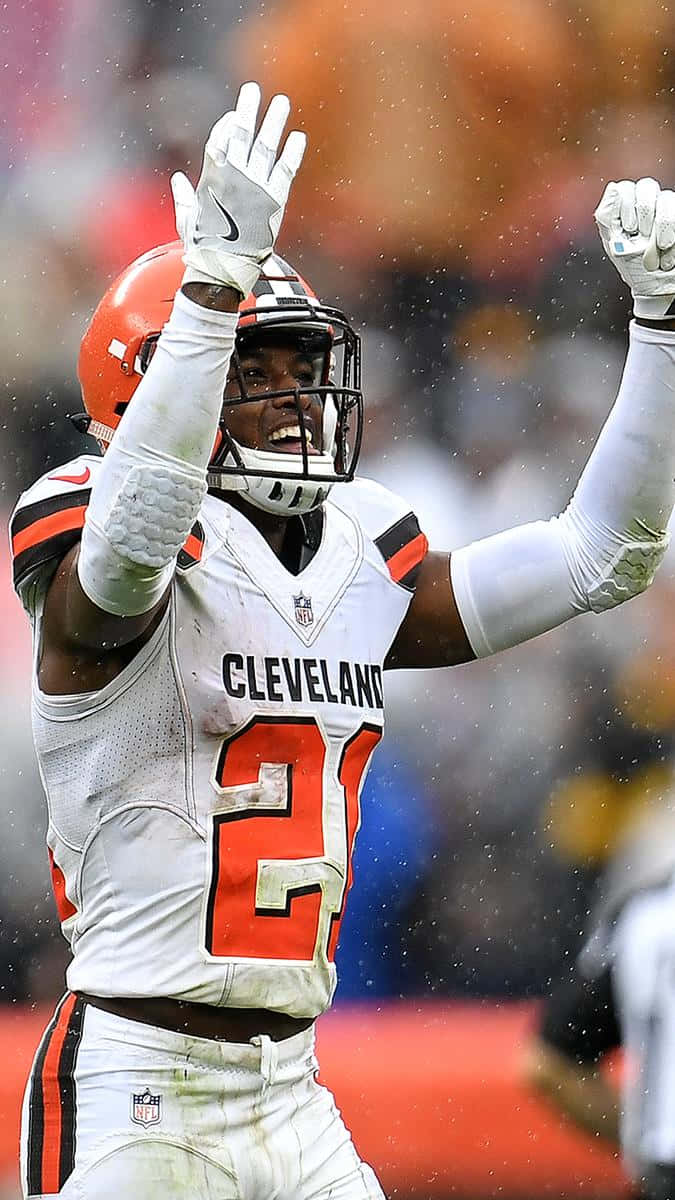 Denzel Ward Cleveland Browns Celebrating Pass Wallpaper