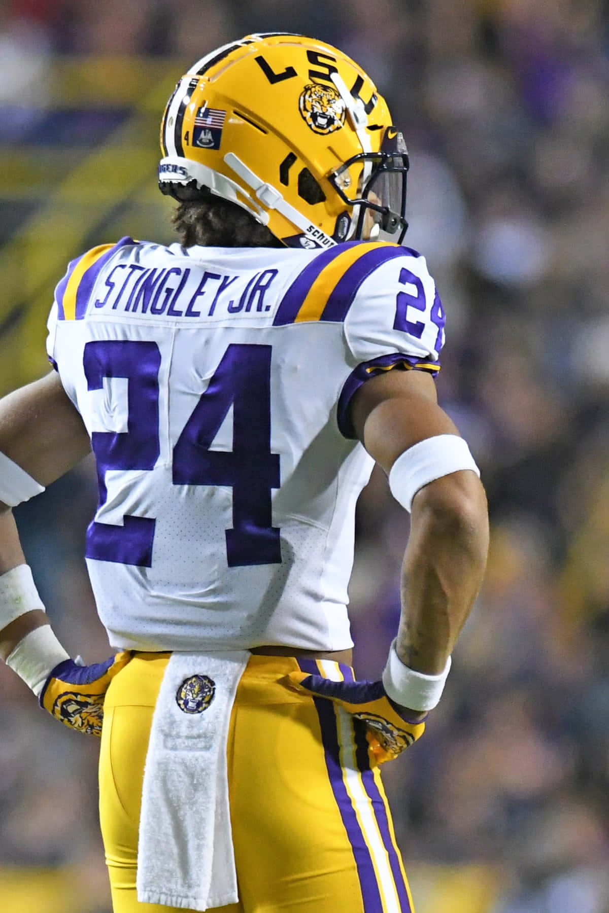 Derek Stingley Jr Lsu Cornerback Wallpaper