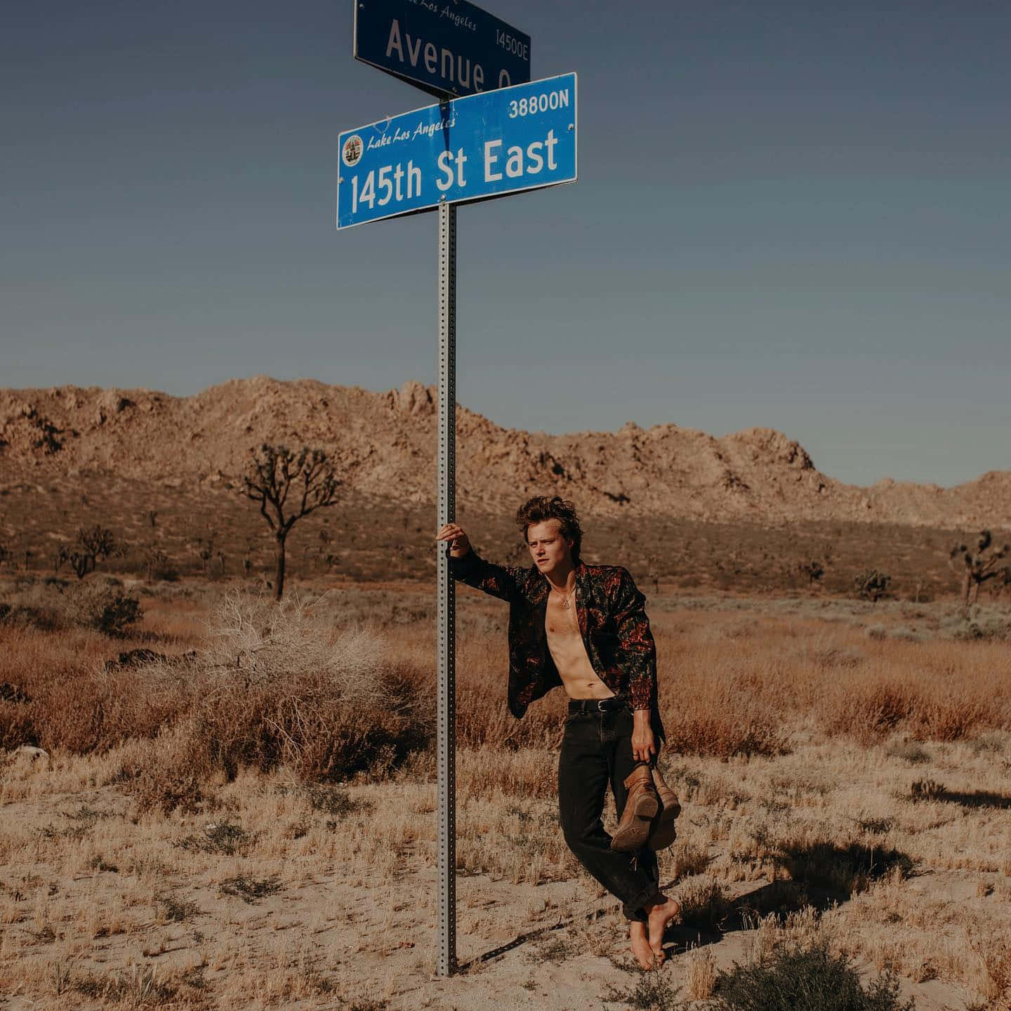 Desert Roadside Fashion Shoot Wallpaper