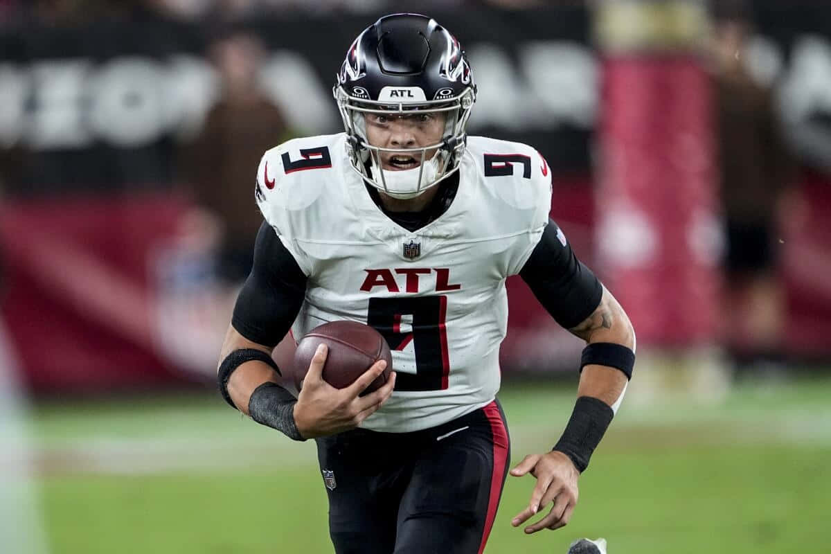 Desmond Ridder Atlanta Falcons Quarterback Wallpaper