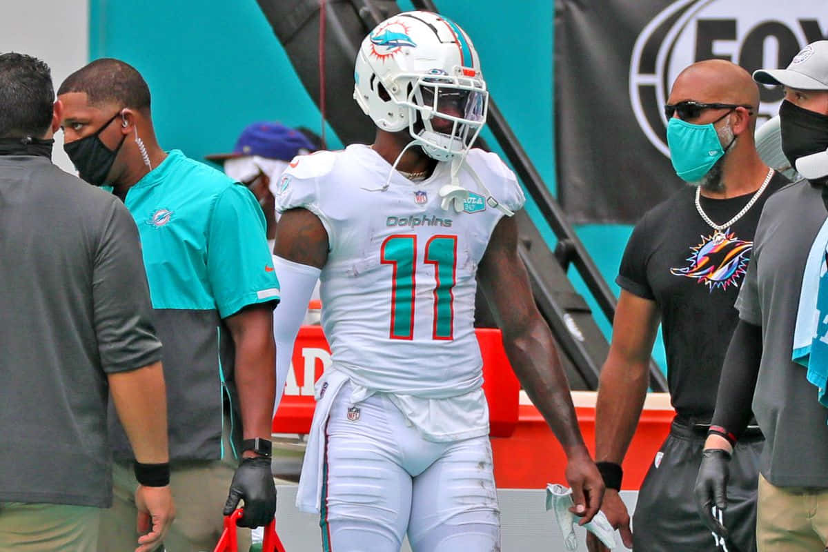 Devante Parker Miami Dolphins Sideline Wallpaper